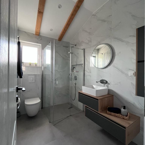 Bathroom / WC, Apartment Agata, Travel agency Charly, Murter, Dalmatia, Croatia Betina