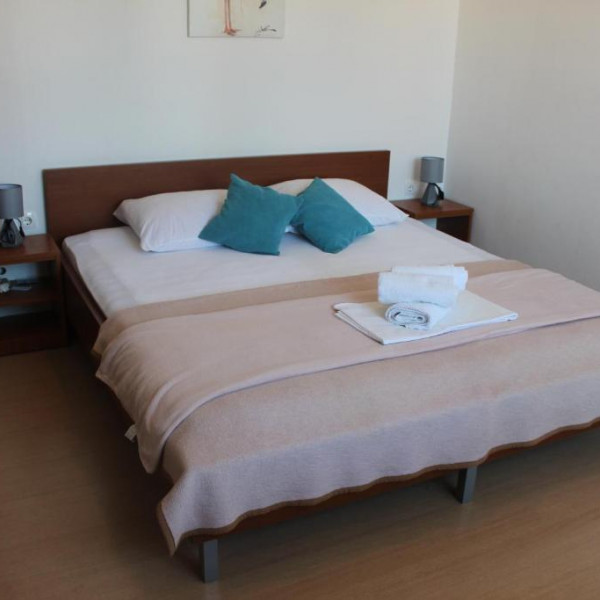 Bedrooms, Apartments Rura, Travel agency Charly, Murter, Dalmatia, Croatia Betina