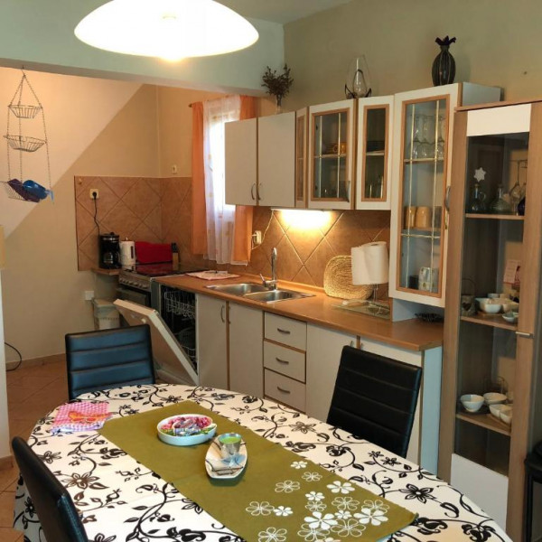 Kitchen, Apartments Ruža, Travel agency Charly, Murter, Dalmatia, Croatia Betina