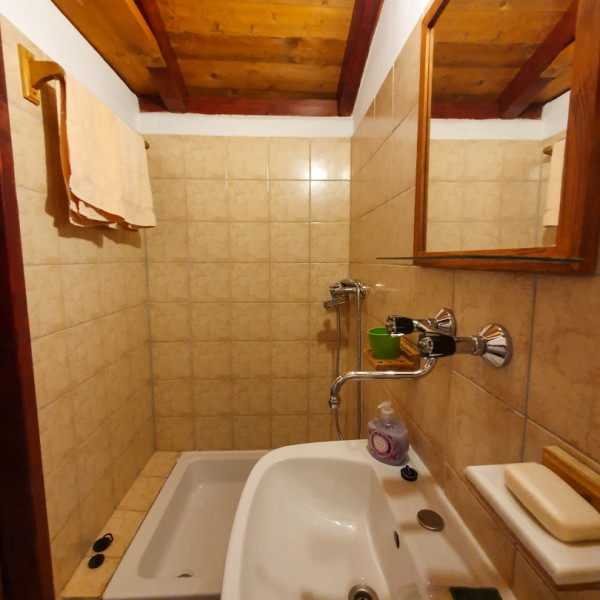 Bathroom / WC, Robinson House island Radelj, Travel agency Charly, Murter, Dalmatia, Croatia Betina