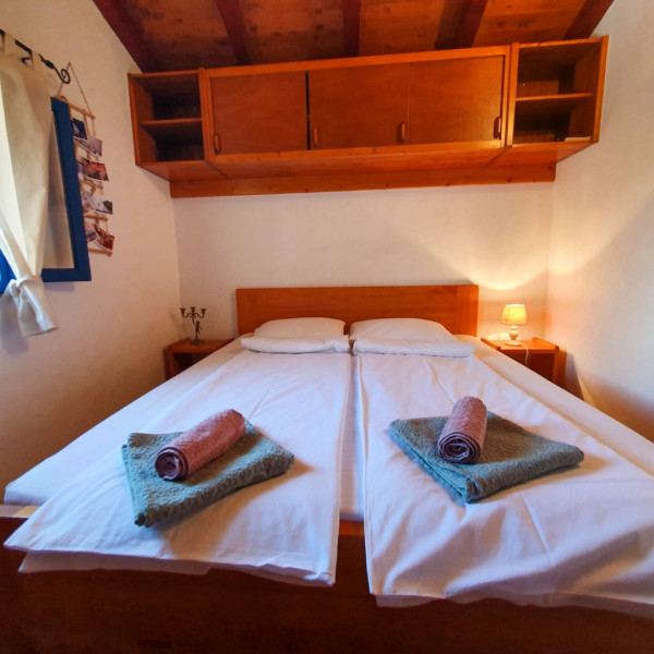 Bedrooms, Robinson House island Radelj, Travel agency Charly, Murter, Dalmatia, Croatia Betina